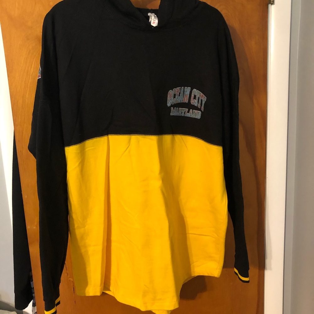 Ocean City Hooded Sweat shirt